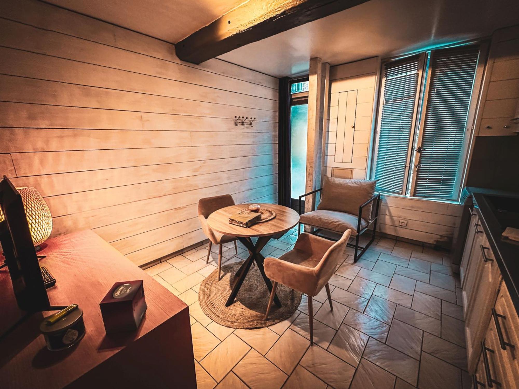 Bed and Breakfast Le 105, Honfleur Zewnętrze zdjęcie