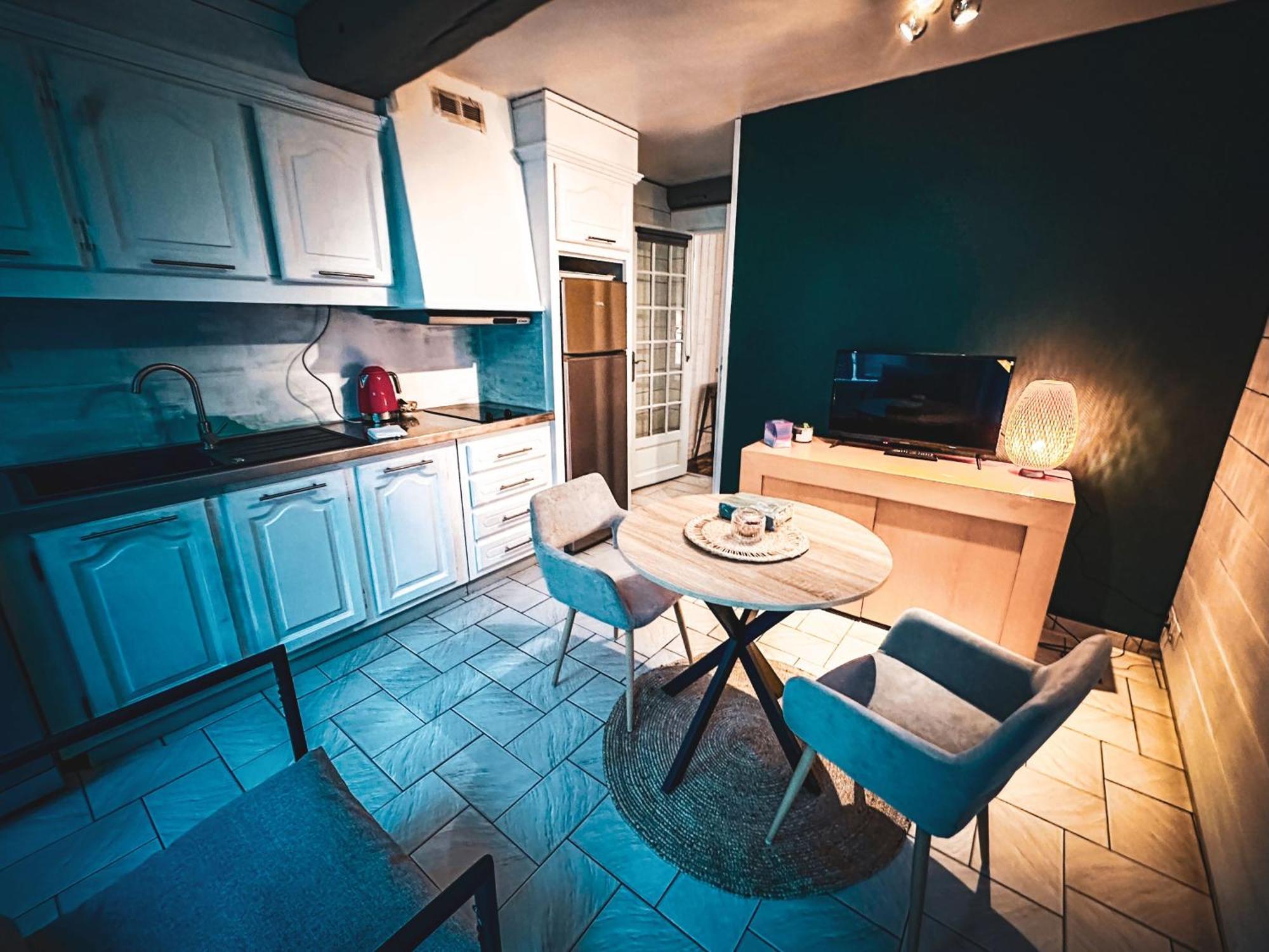 Bed and Breakfast Le 105, Honfleur Zewnętrze zdjęcie