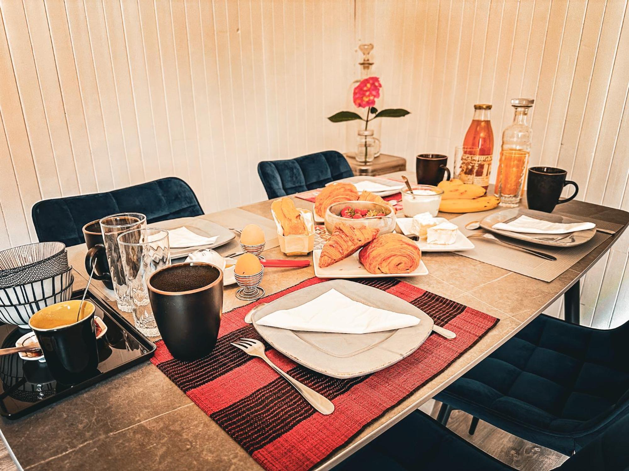 Bed and Breakfast Le 105, Honfleur Zewnętrze zdjęcie